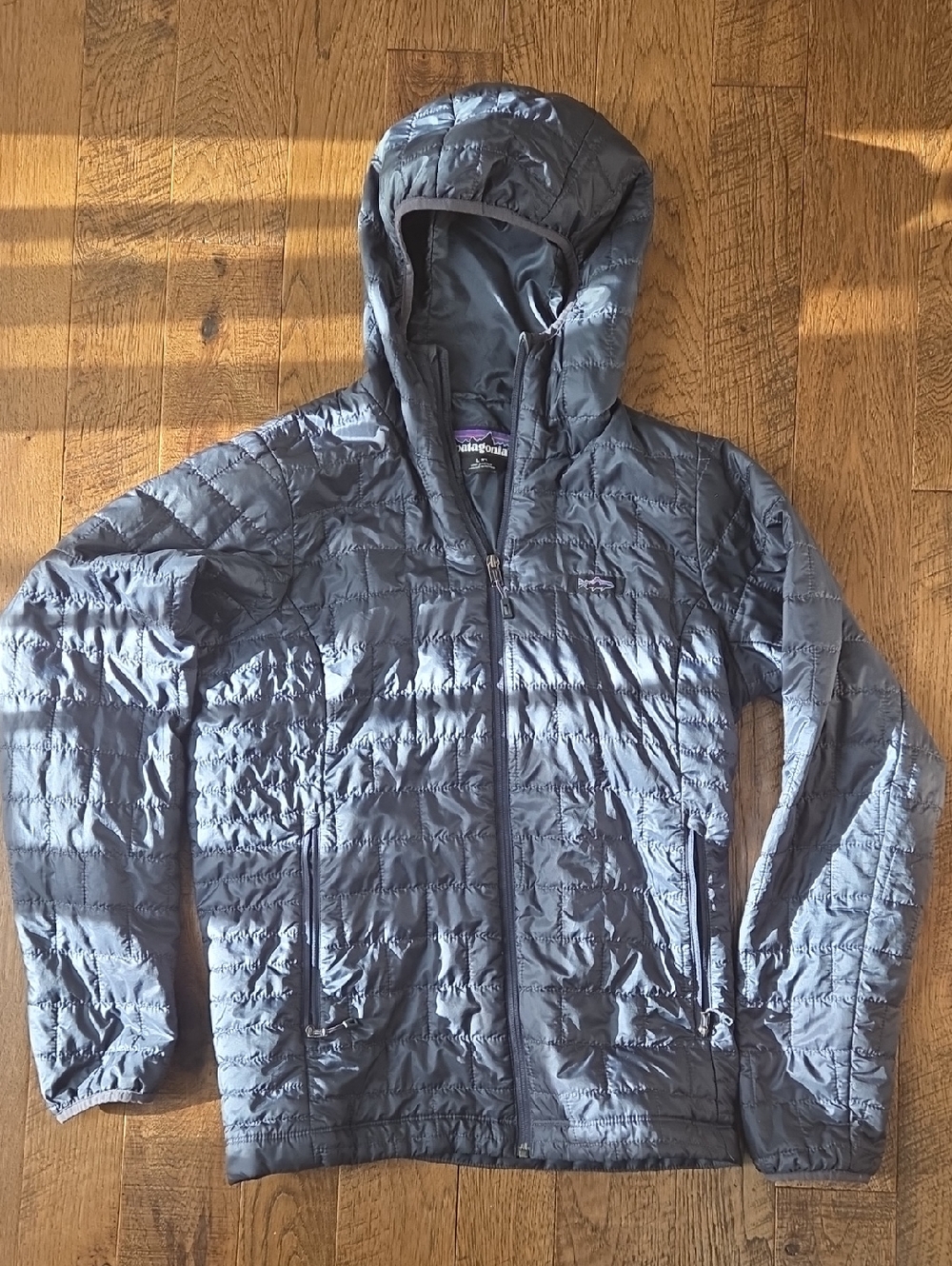 Patagonia Womens Hooded Puffer Jacket - Charcoal Gray